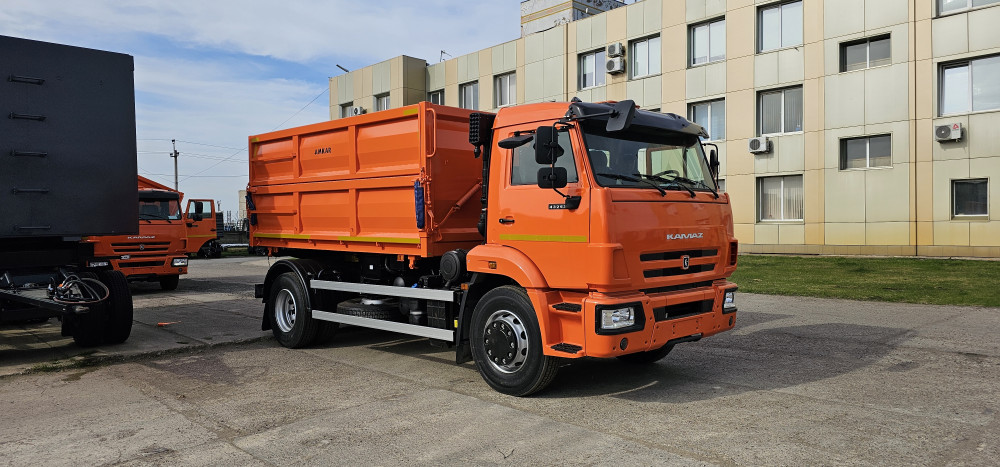 Автомобиль самосвал 658902-10E