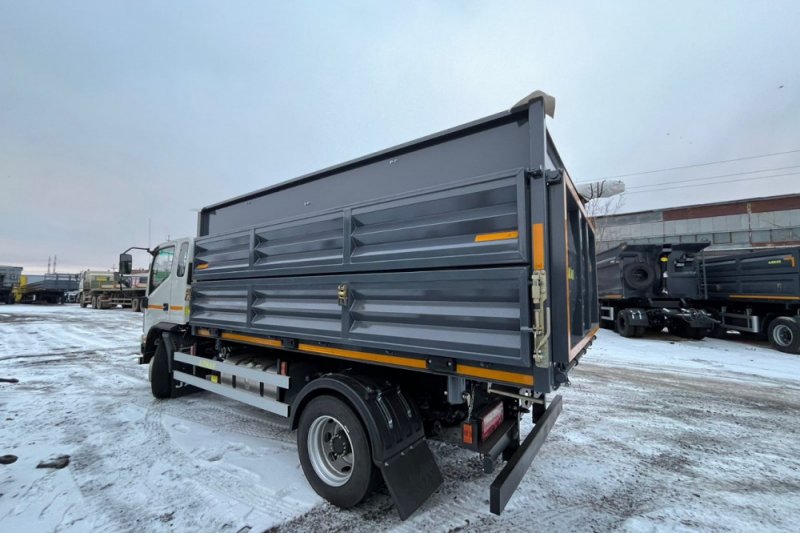 Самосвал AMKAR 658984-10