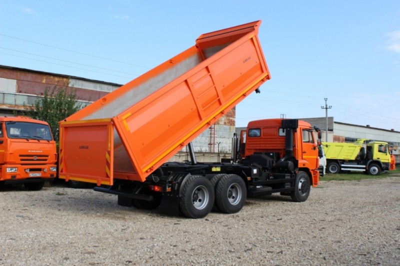 Самосвал-зерновоз AMKAR-658901-10МE